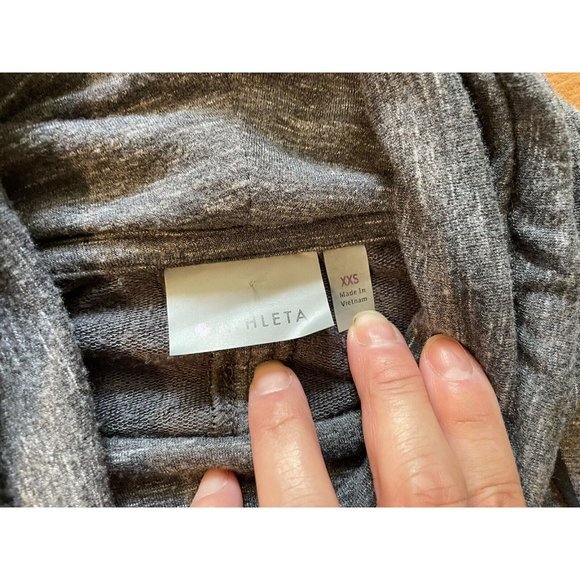 ATHLETA $88 Studio Cowl Sweatshirt Dark Gray Thumbholes Kangaroo Pocket Size XXS - Picture 5 of 6